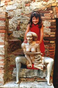 Inglesi Alberto,Via S.Pietro 56 - Siena - tel.0577-288073